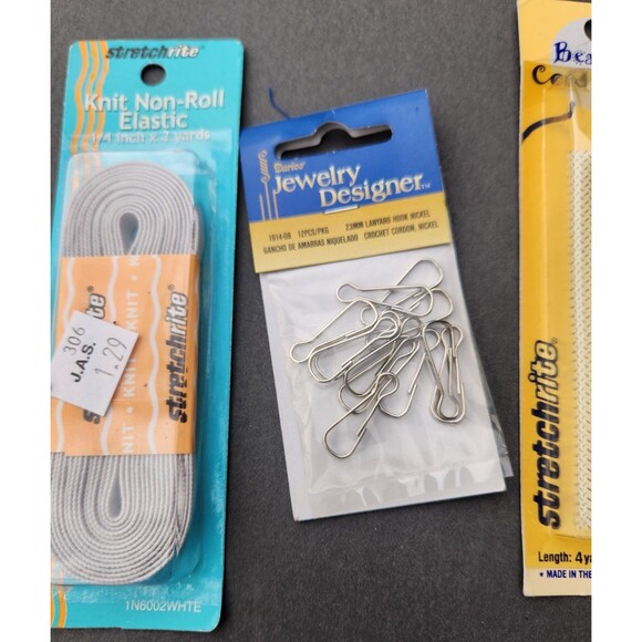 Metal Plastic Bobbins with Color Thread Spools Sewing Machine Reels+ Notions - Picture 12 of 15